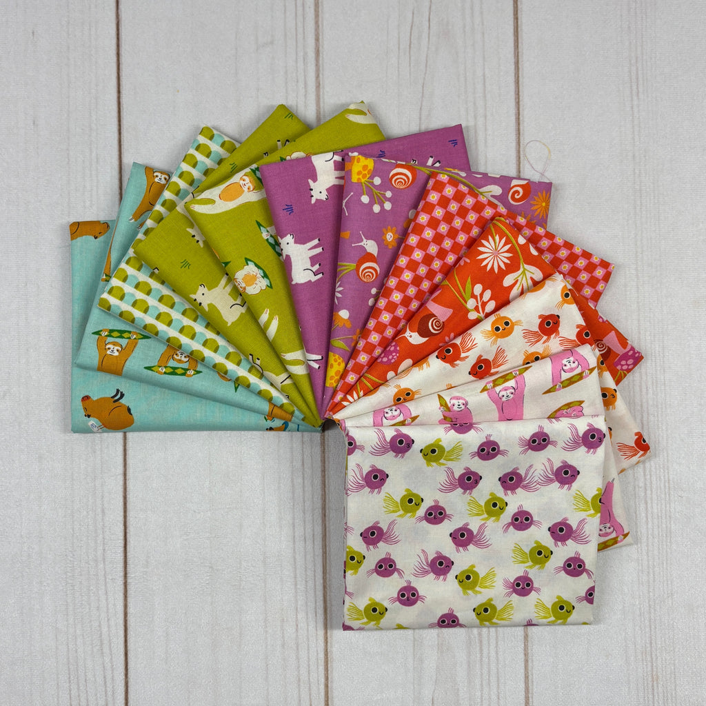 Animal Animal Fat Quarter Bundle Fabrics Moda Fabrics