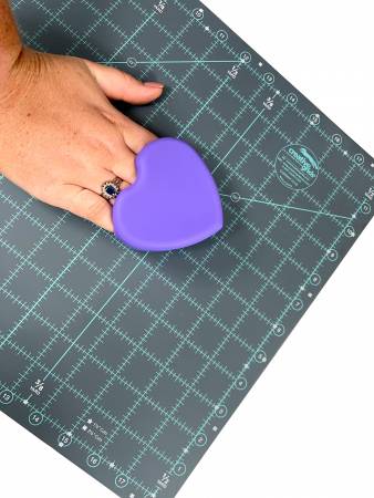 The Gypsy Quilter Mat Cleaning Pad Heart Shaped 3-1/4in x 1in # TGQ134 Tool Checker   