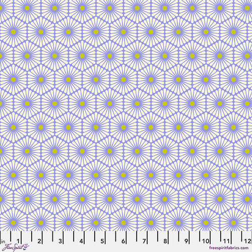 Besties Daisy Chain Bluebell PWPTP220B Fabrics Free Spirit